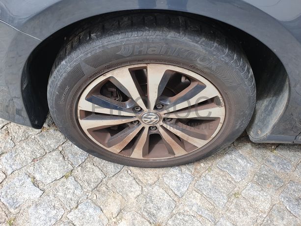 Volkswagen Passat · Ano 2014