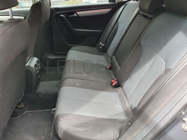 Volkswagen Passat · Ano 2014