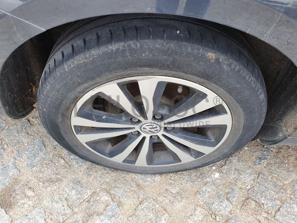 Volkswagen Passat · Ano 2014