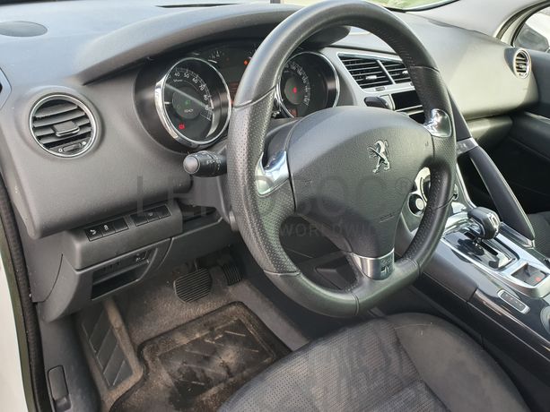 Peugeot 3008 · Ano 2013