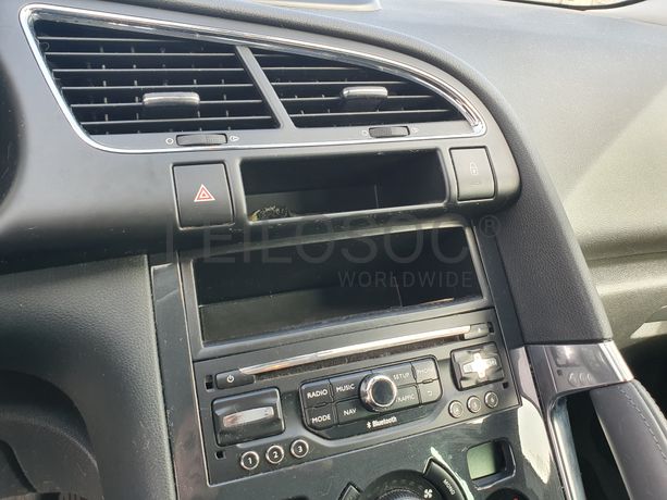 Peugeot 3008 · Ano 2013