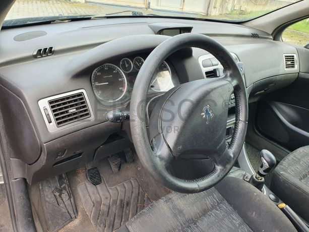 Peugeot 307 · Ano 2003