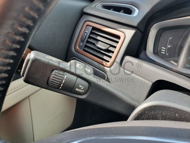 Volvo XC70 · Ano 2014