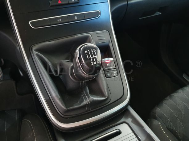 Renault Scénic · Ano 2019