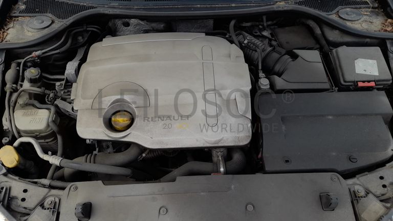Renault Laguna 2.0 DCI · Ano 2008 