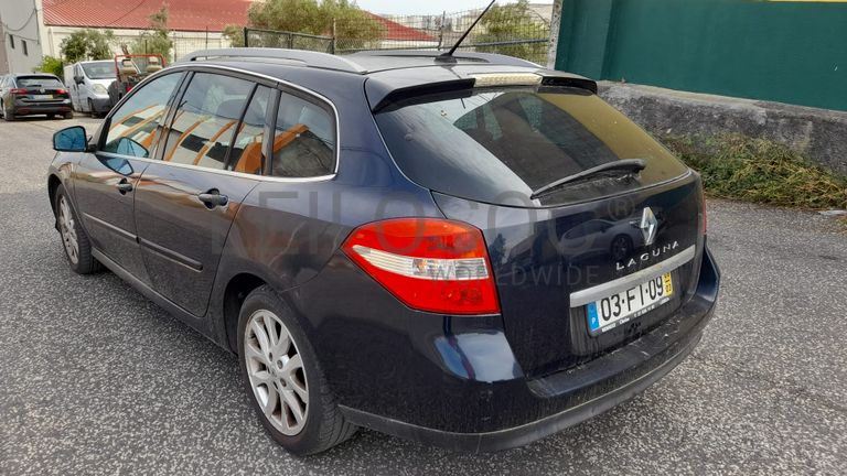 Renault Laguna 2.0 DCI · Ano 2008 