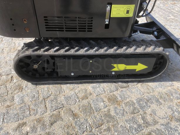 Mini Giratória JPC HT12 · Ano 2023