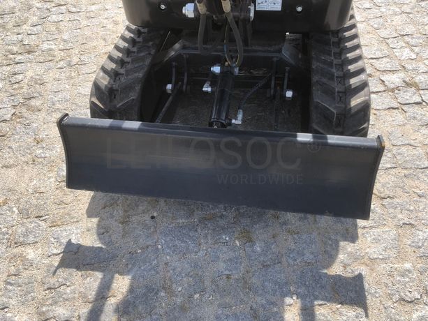 Mini Giratória JPC HT12 · Ano 2023