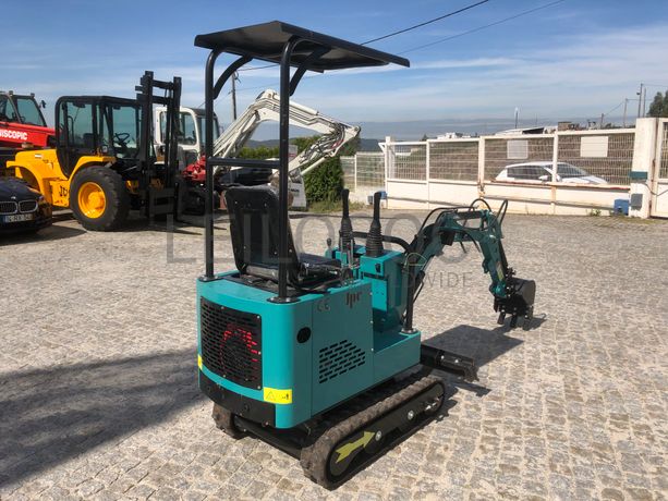 Mini Giratória JPC PC10 · Ano 2023