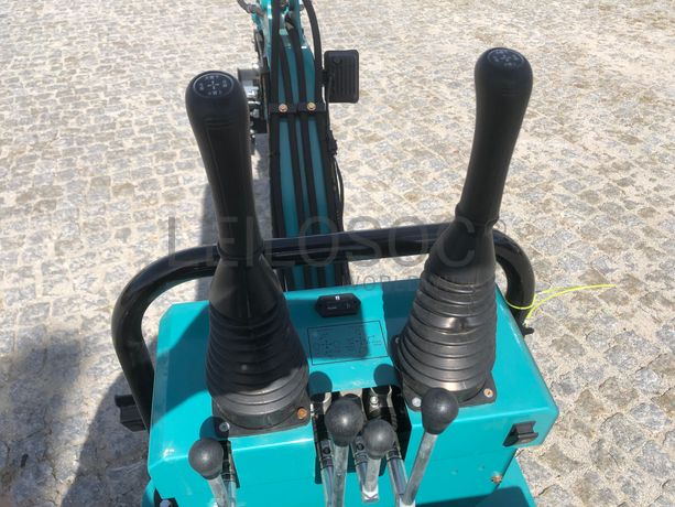 Mini Giratória JPC PC10 · Ano 2023