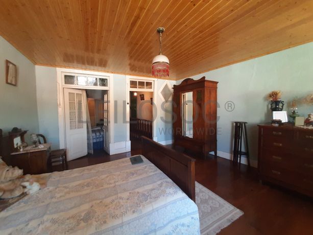 Edifício 3 Pisos · Lamego