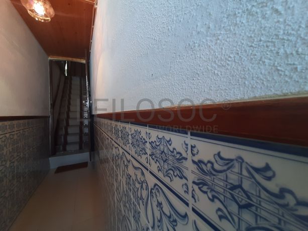 Edifício 3 Pisos · Lamego