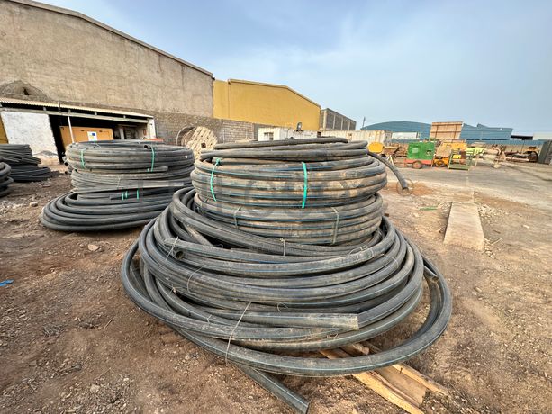 Tubos em PEAD - Cerca de 20 unidades