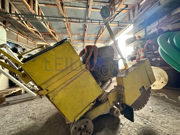 Máquina de corte de pavimento