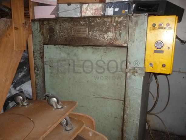 Equipamentos Industriais e de Escritório