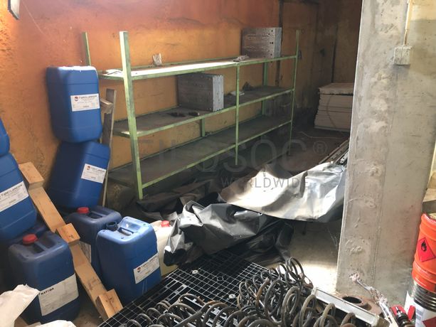 Equipamentos Industriais e de Escritório