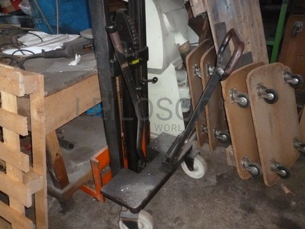 Equipamentos Industriais e de Escritório