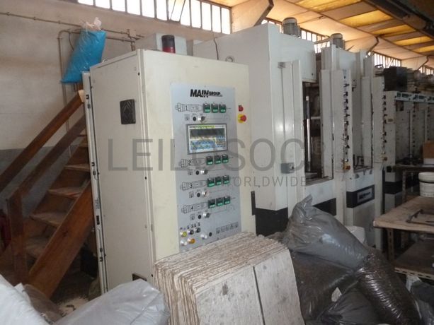 Equipamentos Industriais e de Escritório