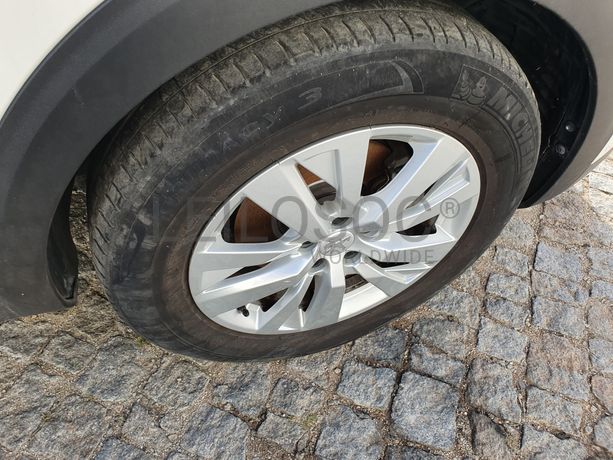 Peugeot 3008 · Ano 2019