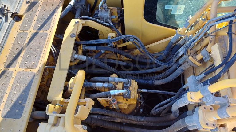 Giratória Komatsu PC 360 LC