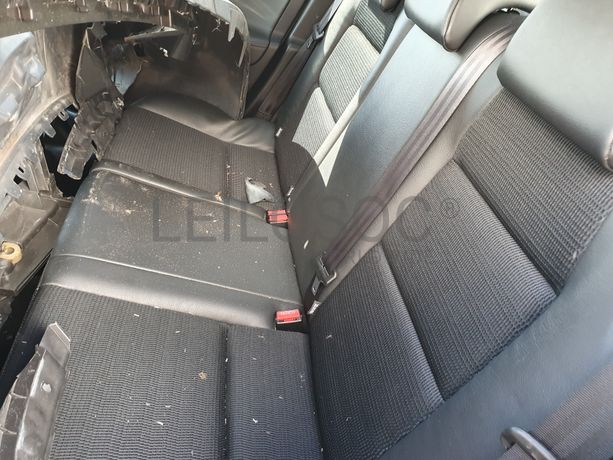 Peugeot 207 · Ano 2012