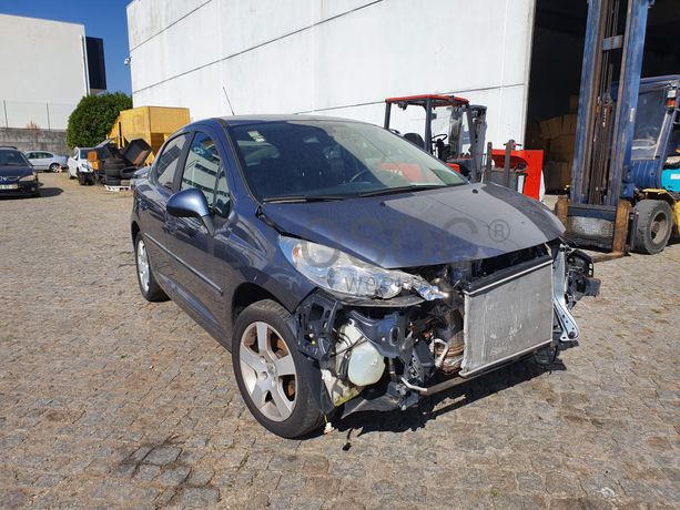 Peugeot 207 · Ano 2012