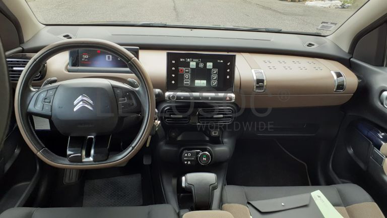 Citroën C4 Cactus · Ano 2015