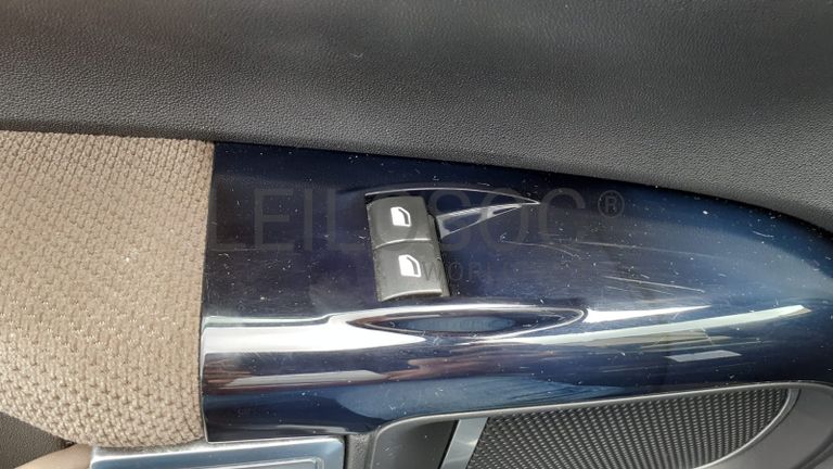 Citroën C4 Cactus · Ano 2015