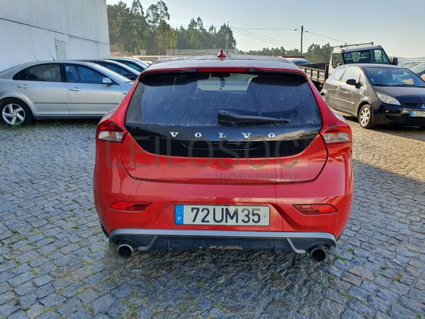 Volvo V40 · Ano 2013