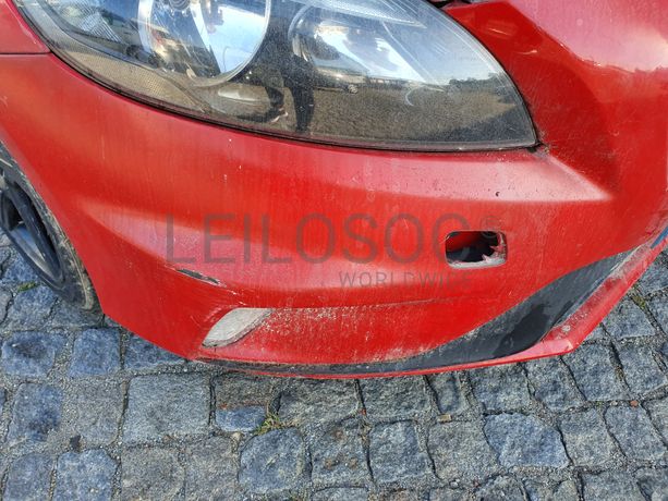 Volvo V40 · Ano 2013