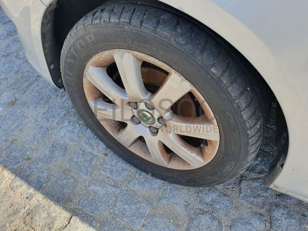 Skoda Fábia 1.6 TDI · Ano 2010