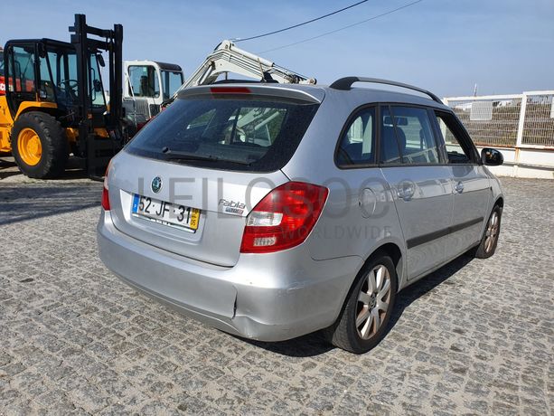 Skoda Fábia 1.6 TDI · Ano 2010