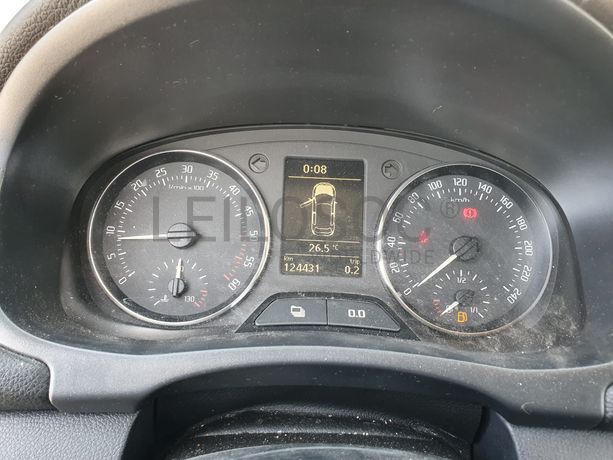 Skoda Fábia 1.6 TDI · Ano 2010