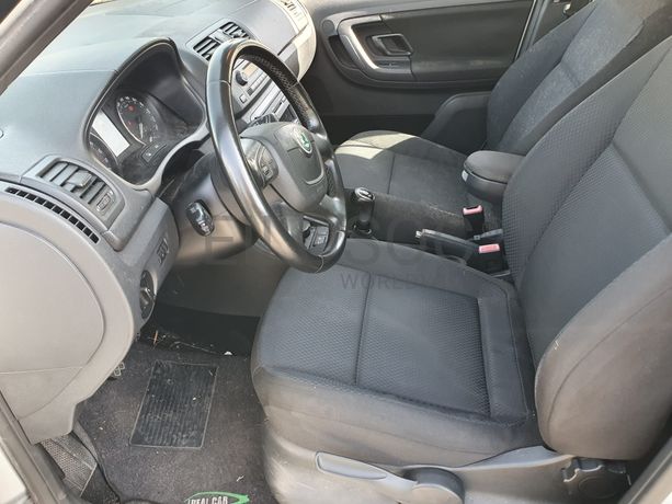 Skoda Fábia 1.6 TDI · Ano 2010