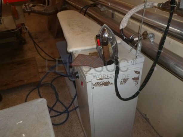 Prensas · Bico de pato · Máquina de tirar nódoas · Aspirador