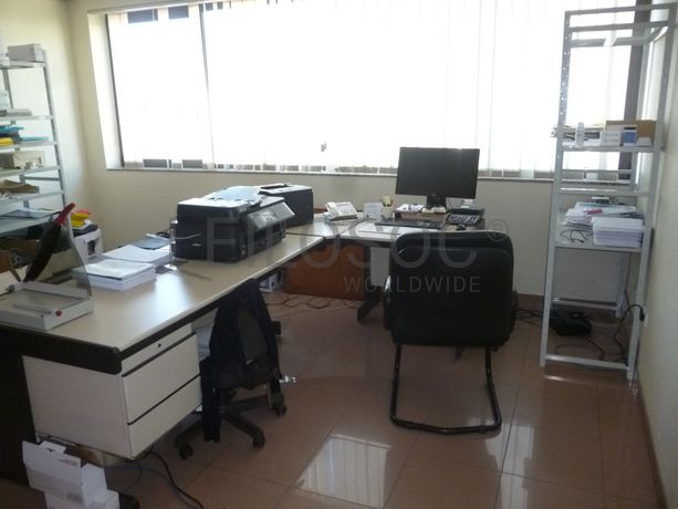 Equipamento Escritório