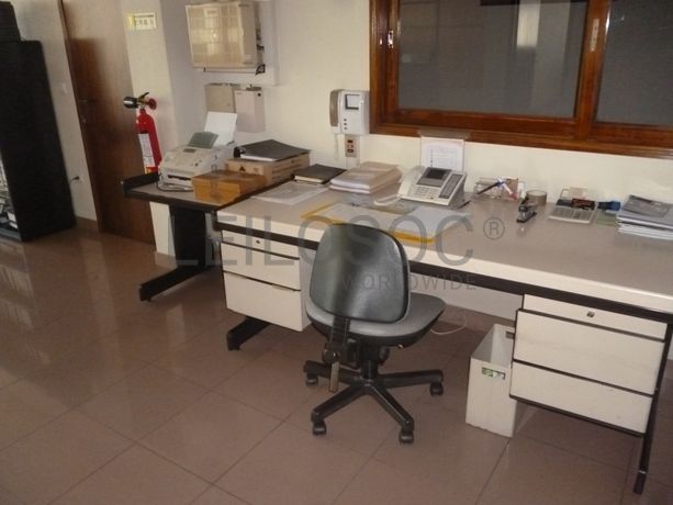 Equipamento de Escritório · Diversos