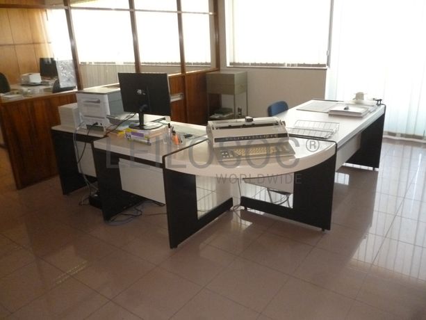 Equipamento de Escritório · Diversos