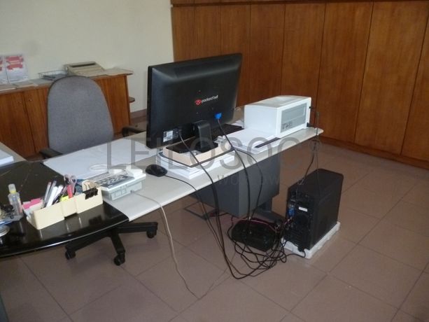 Equipamento de Escritório · Diversos