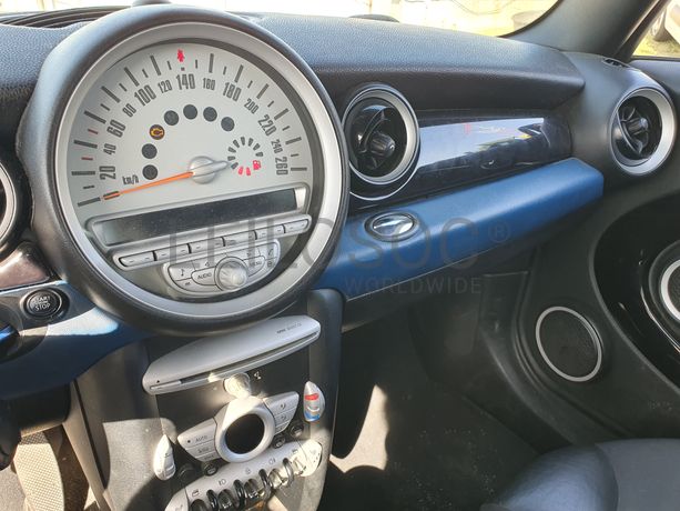 Mini Cooper · Ano 2009