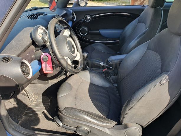 Mini Cooper · Ano 2009