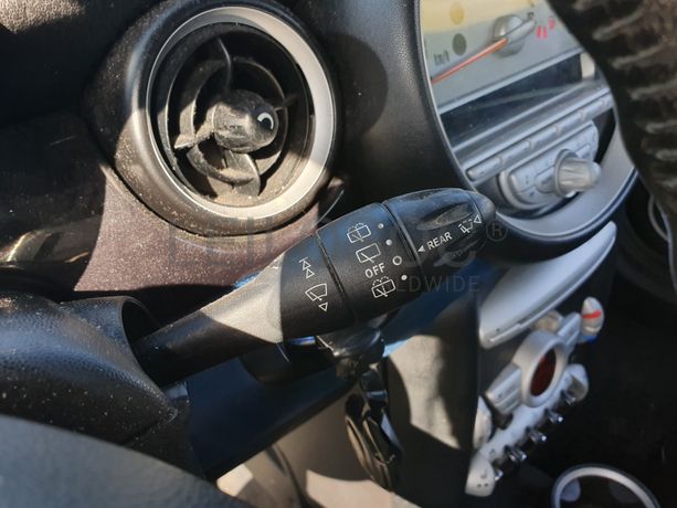 Mini Cooper · Ano 2009