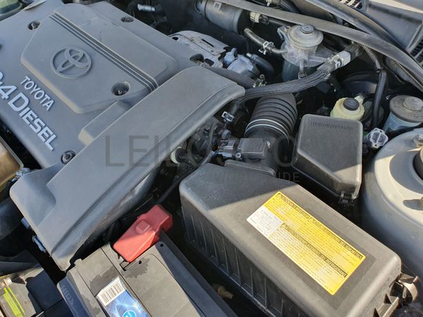 Toyota Avensis · Ano 2001