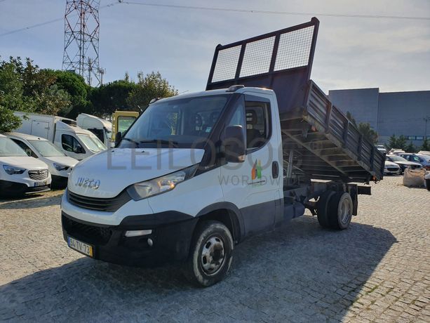 Iveco Daily 35C15 · Basculante · Ano 2017