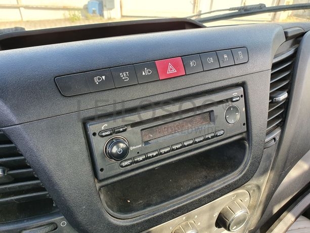 Iveco Daily 35C15 · Basculante · Ano 2017