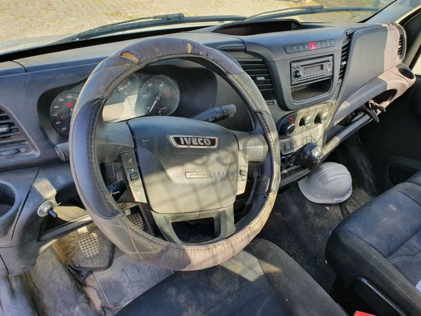 Iveco Daily 35C15 · Basculante · Ano 2017