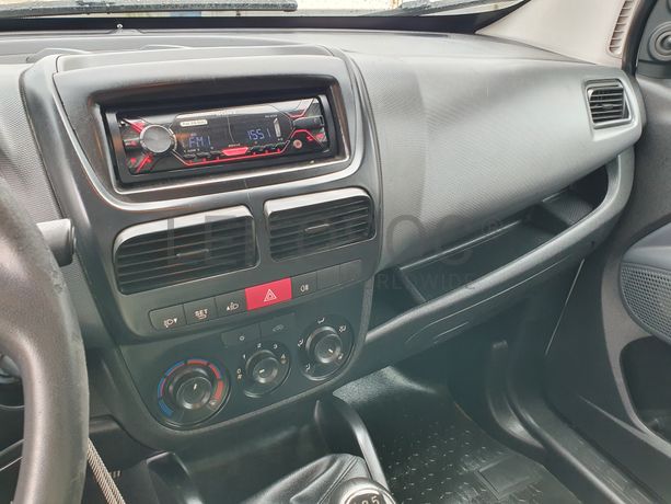 Fiat Doblo · Ano 2014