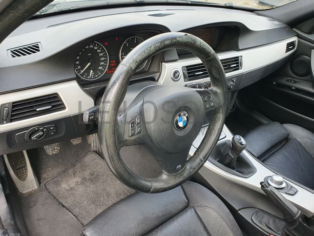 BMW 320D Kit M · Ano 2005