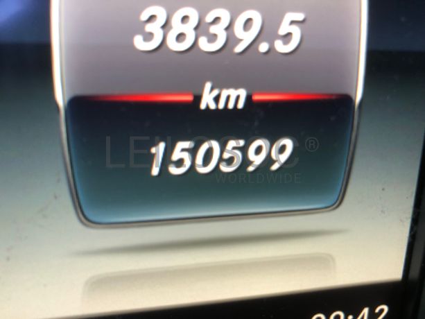 Mercedes-Benz C220 · Ano 2015