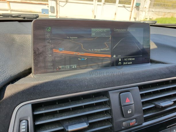 BMW 318 D · Ano 2016